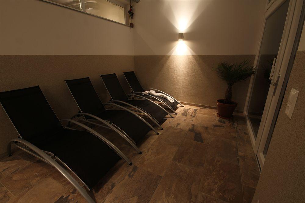 Panoramadorf Saualpe Hotel Eberstein Ngoại thất bức ảnh