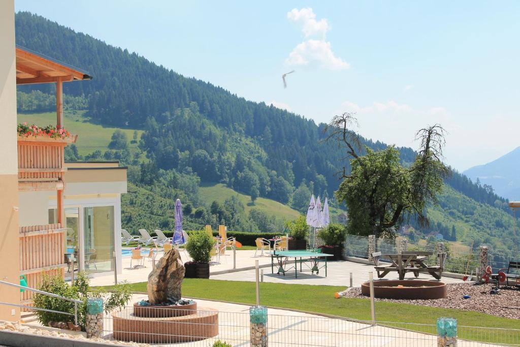 Panoramadorf Saualpe Hotel Eberstein Ngoại thất bức ảnh